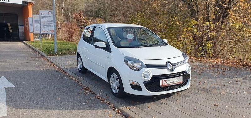 Weiß Gebraucht 2013 Renault Twingo Initiale Paris Kleinwagen | 3.990 € (Fairer Preis) - Bild 1/4