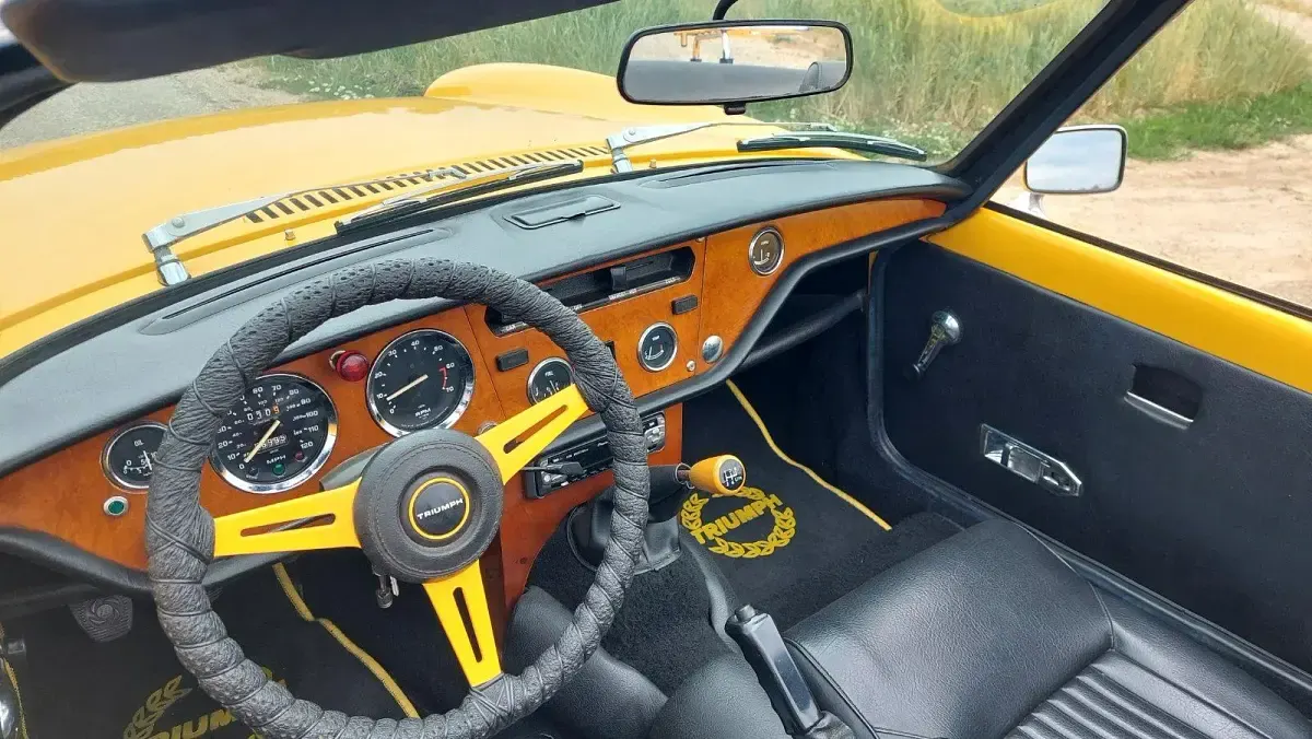 Gebraucht Triumph Spitfire 64 PS (47 kW) 1971 Gelb Cabrio