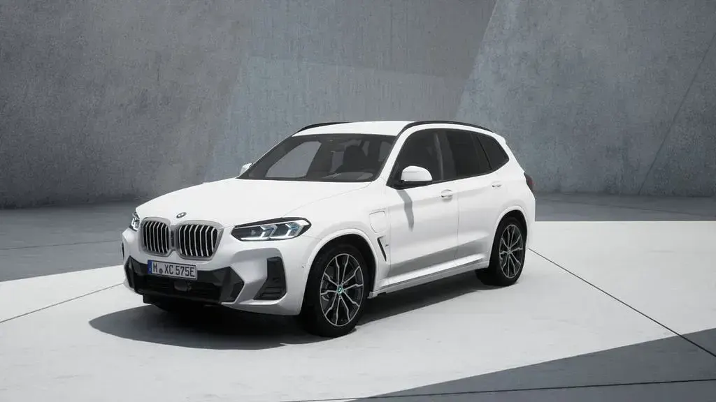 Gebraucht BMW X3 M Sport 292 PS (214 kW) 2024 Weiß SUV