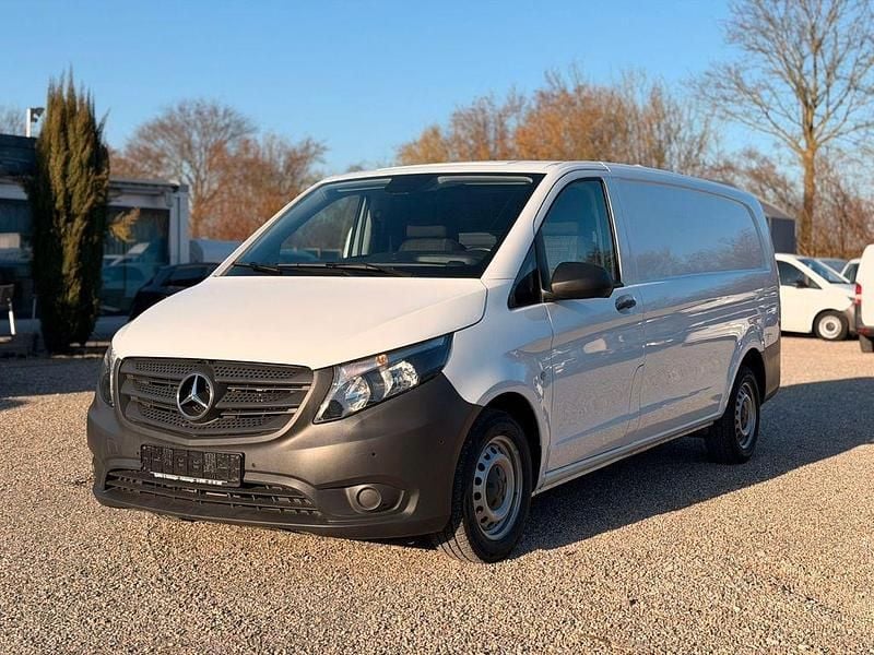 Gebraucht Mercedes Vito 136 PS (100 kW) 2019 Weiß Van