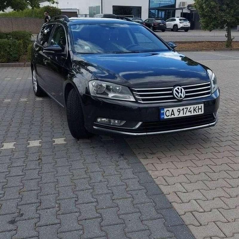Gebraucht 2011 VW Passat Comfortline Kombi | 5.000 € (Fairer Preis) - Bild 1/4