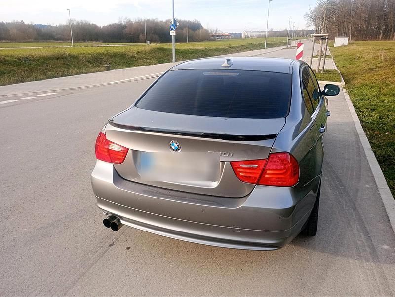 Gebraucht BMW 330 M Sport 272 PS (200 kW) 2008 Grau Limousine