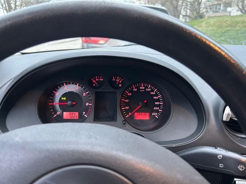 Gebraucht Seat Ibiza 75 PS (55 kW) 2006 Blau Kleinwagen