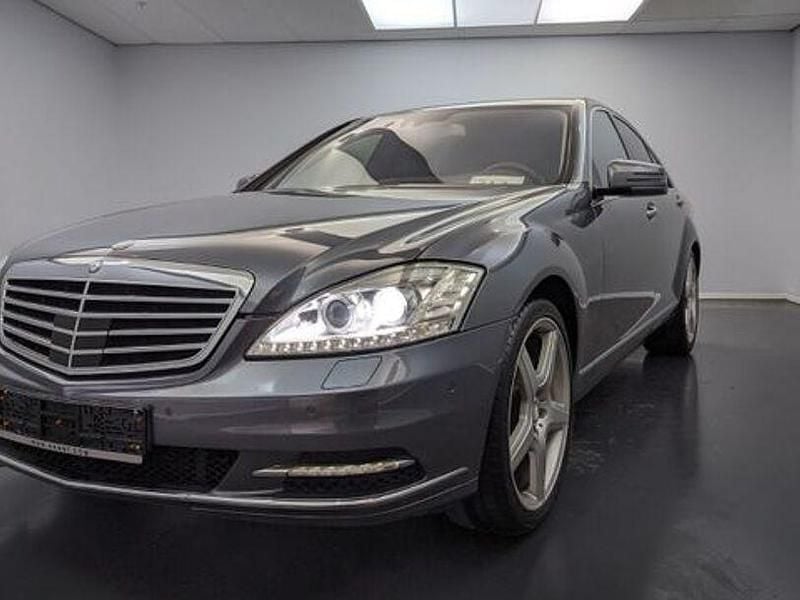 Gebraucht Mercedes S320 173 PS (127 kW) 2008 Andere Limousine