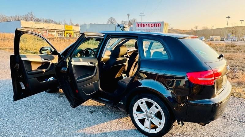 Schwarz Gebraucht 2009 Audi A3 Limousine | 2.150 € (Superpreis) - Bild 1/4