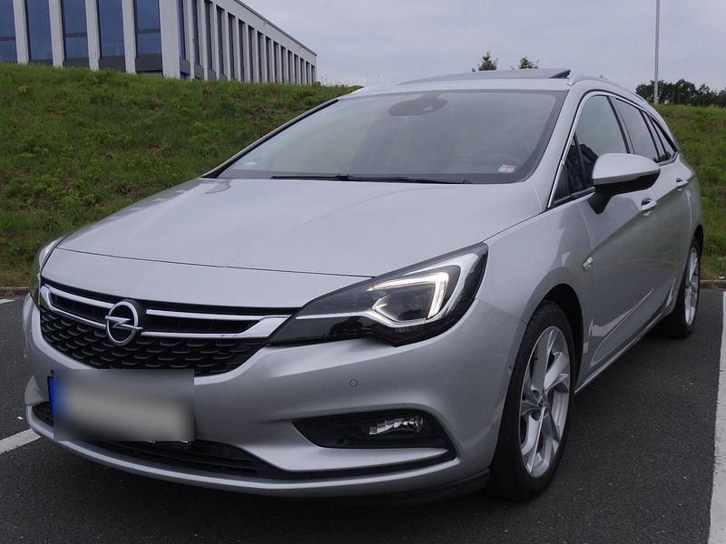 Gebraucht Opel Astra Ultimate 160 PS (117 kW) 2017 Grau Kombi