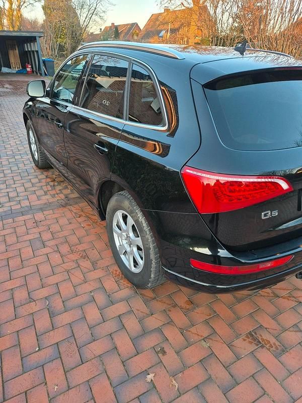 Gebraucht Audi Q5 170 PS (125 kW) 2010 Schwarz SUV
