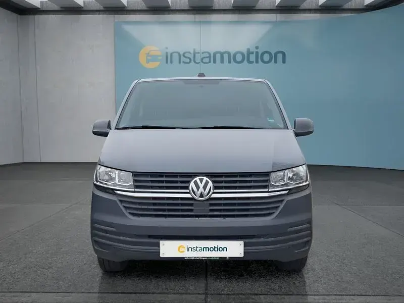 Gebraucht VW T7 110 PS (80 kW) 2024 Grau Van