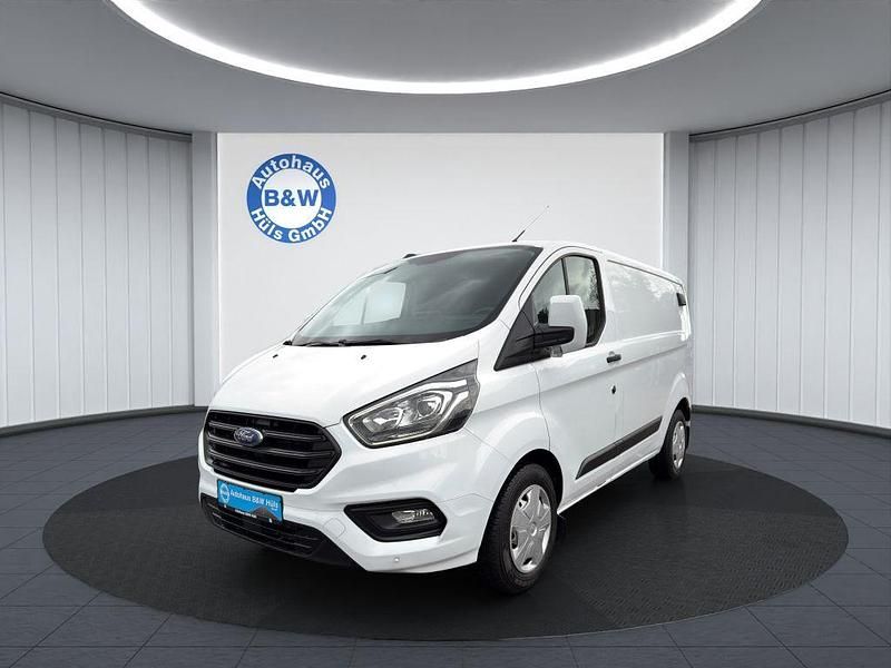Gebraucht Ford Transit Custom Trend 131 PS (96 kW) 2022 Weiß Van / Kleinbus