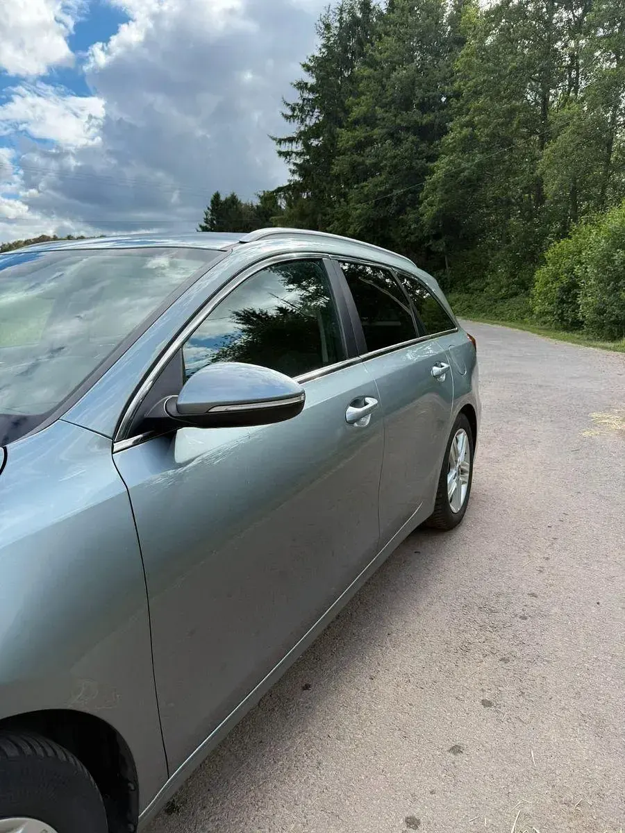 Gebraucht Kia Ceed 116 PS (85 kW) 2019 Blau Kleinwagen