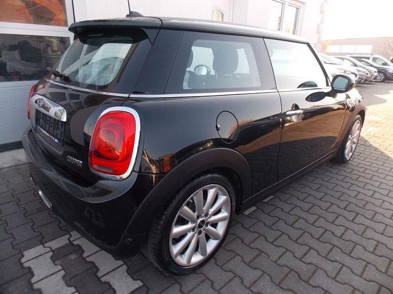 Gebraucht Mini Cooper Chili 136 PS (100 kW) 2016 Schwarz Kleinwagen
