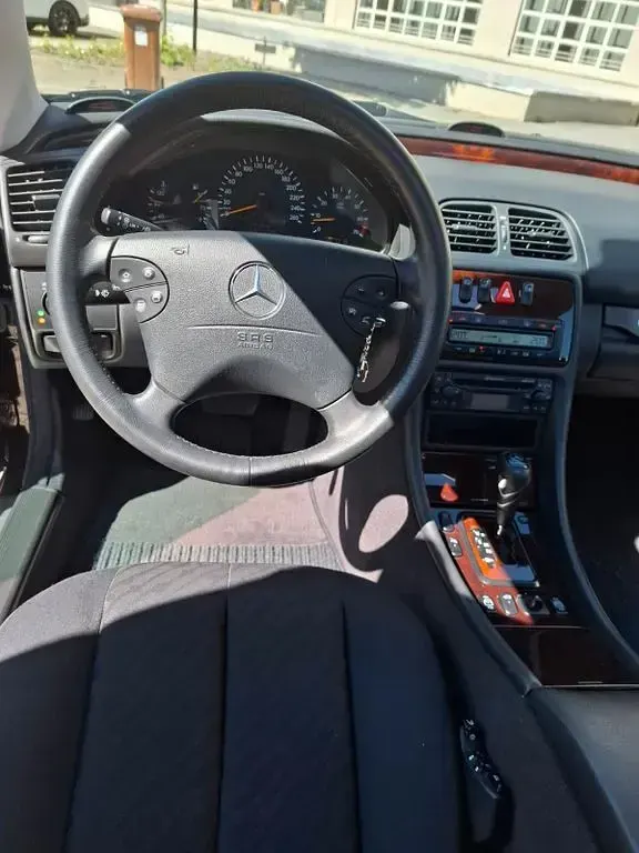 Gebraucht Mercedes CLK320 Elegance 218 PS (160 kW) 1999 Schwarz Coupé