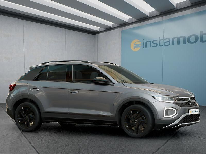 Gebraucht VW T-Roc 150 PS (110 kW) 2025 Grau SUV