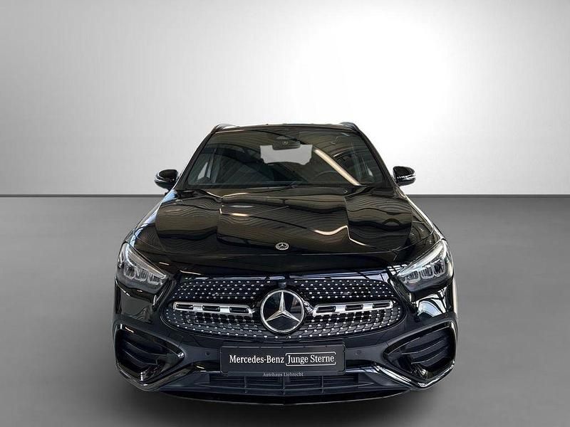 Gebraucht Mercedes GLA200 AMG 163 PS (119 kW) 2025 Schwarz SUV