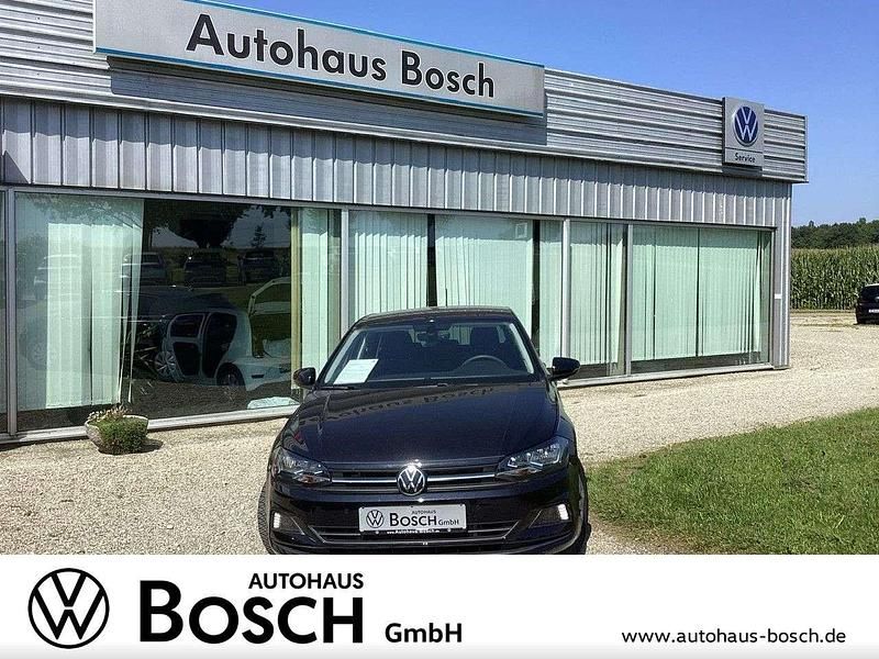 Deep black perleffekt Gebraucht 2021 VW Polo Comfortline Limousine | 15.790 € (Guter Preis) - Bild 1/3