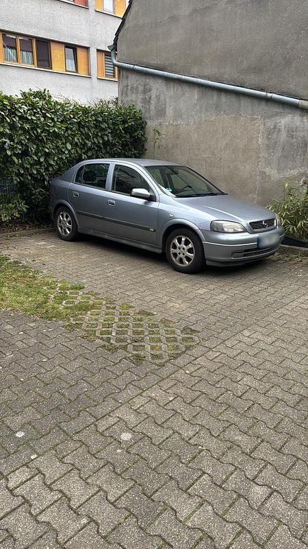 Gebraucht Opel Astra 90 PS (66 kW) 2004 Silber Kombi