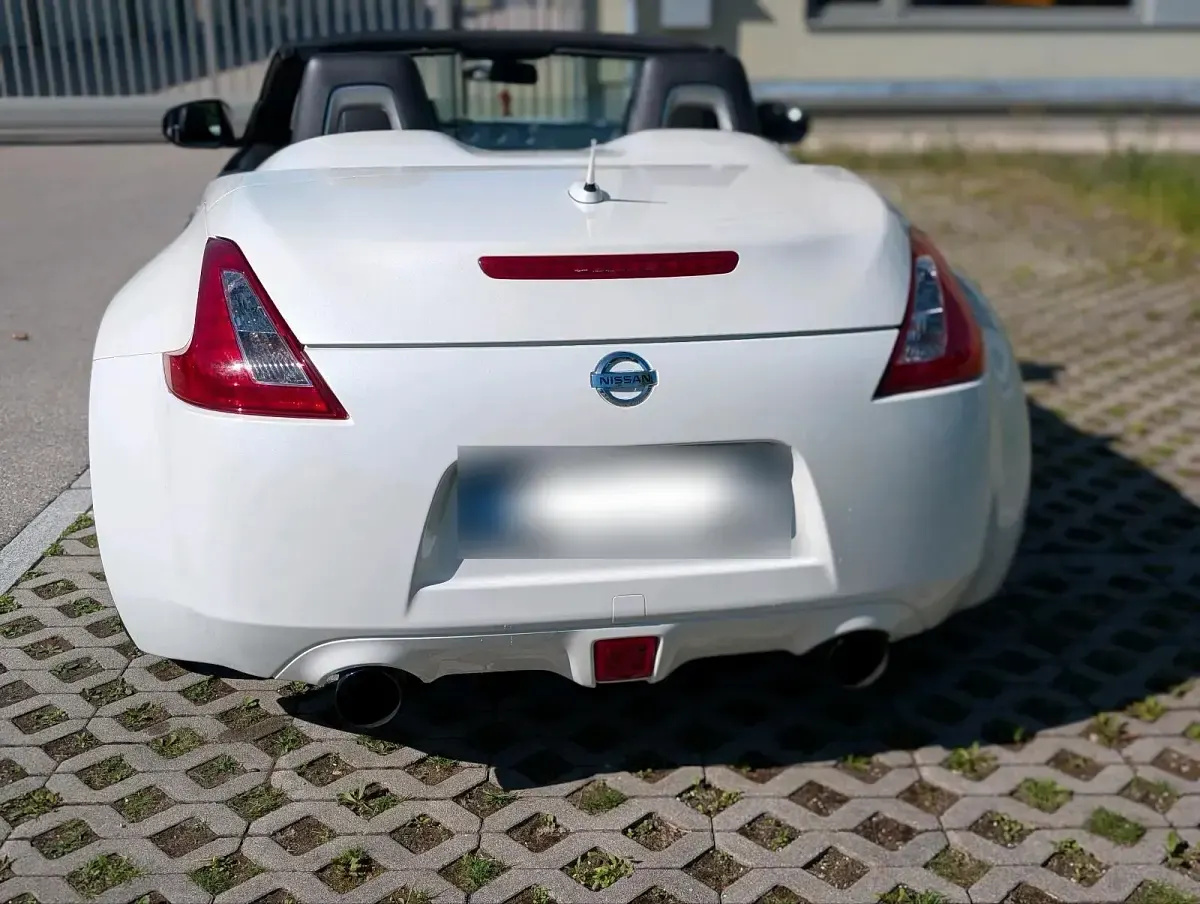 Gebraucht Nissan 370Z 326 PS (239 kW) 2016 Weiß Cabrio