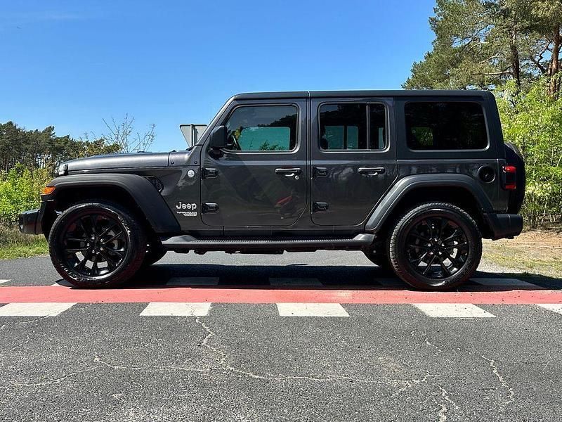 Grau Gebraucht 2019 Jeep Wrangler Sahara SUV | 33.900 € - Bild 1/4