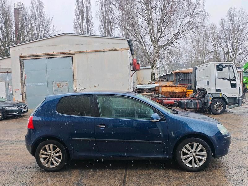 Gebraucht VW Golf IV 80 PS (58 kW) 2004 Blau Limousine