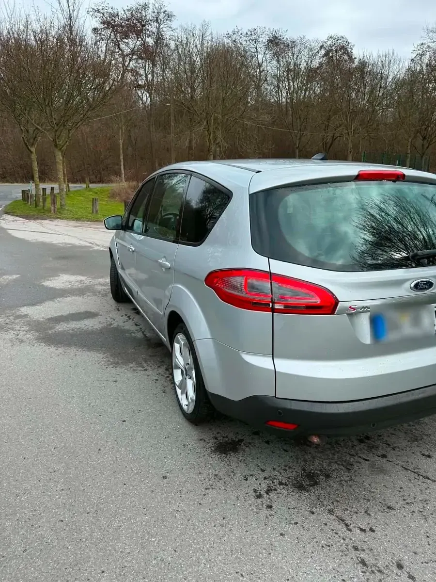 Gebraucht Ford S-MAX S 110 PS (80 kW) 2012 Silber Van / Kleinbus