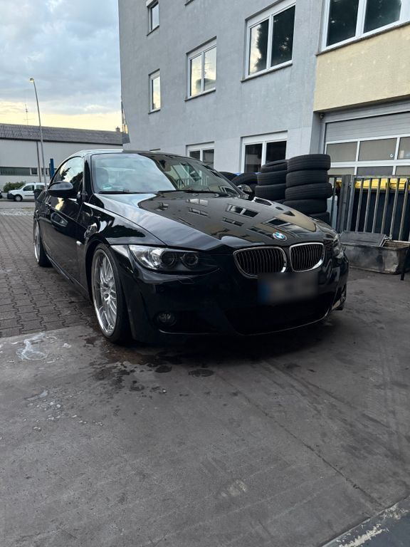 Schwarz Gebraucht 2007 BMW 335 Cabriolet M Sport Cabrio | 15.000 € (Teuer) - Bild 1/4