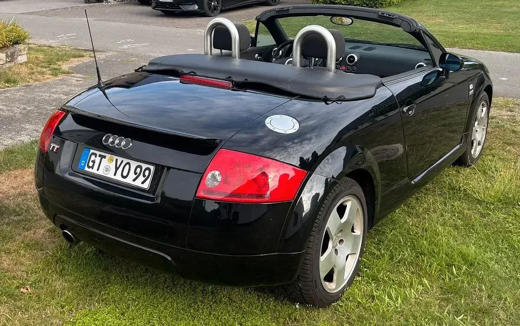 Gebraucht Audi TT Roadster Sport 150 PS (110 kW) 2001 Schwarz Cabrio