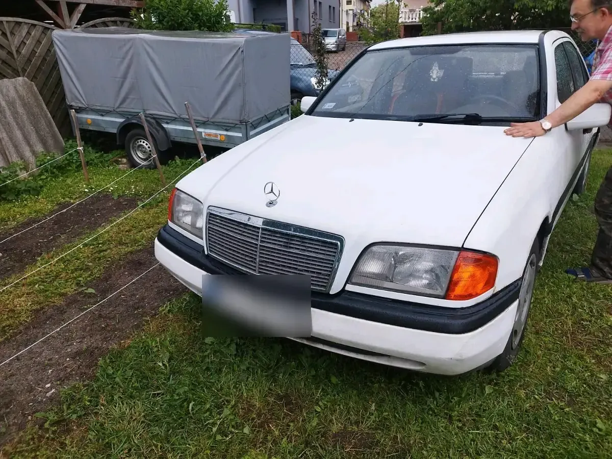 Gebraucht Mercedes C220 1998 Weiß Limousine