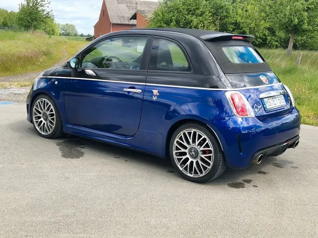 Gebraucht Abarth 595C 140 PS (102 kW) 2015 Blau Cabrio