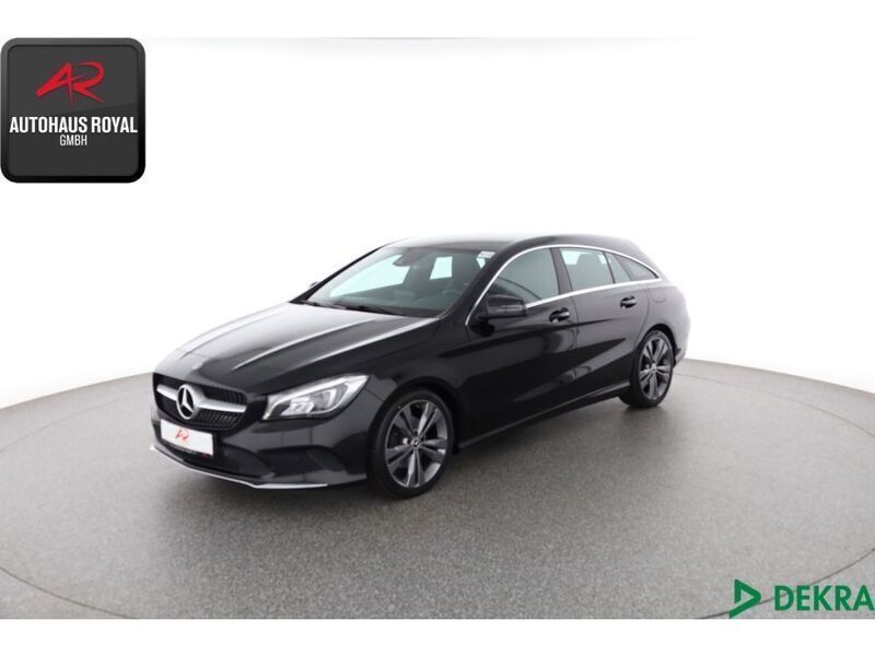 Schwarz (metallic) Gebraucht 2019 Mercedes CLA200 Kombi | 19.880 € (Fairer Preis) - Bild 1/4