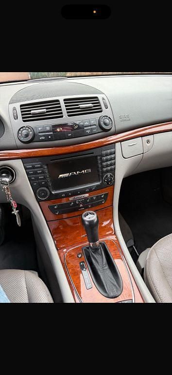 Blau Gebraucht 2007 Mercedes E280 Elegance Limousine | 4.000 € (Guter Preis) - Bild 1/4