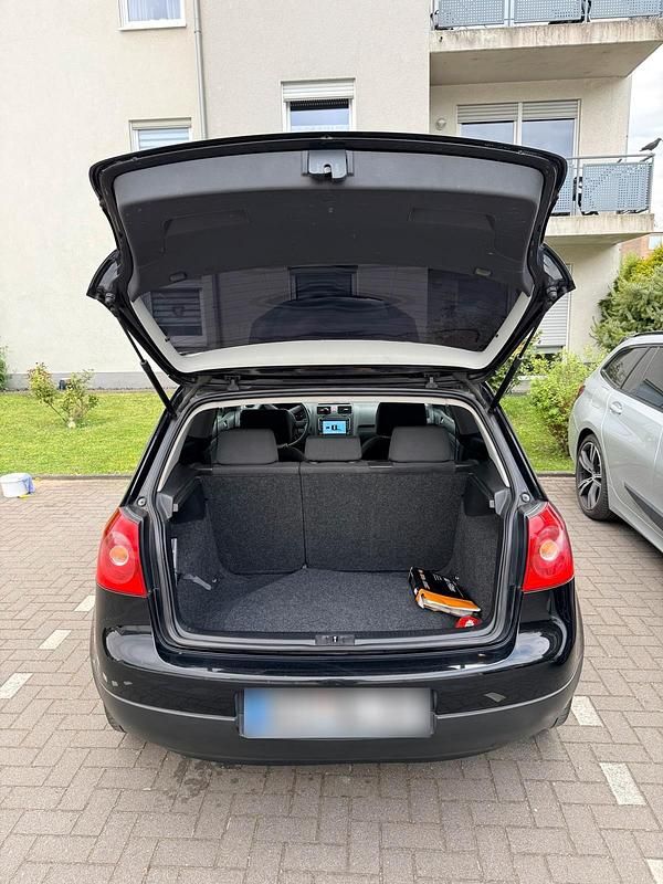 Usata VW Golf 75 CV (55 kW) 2004 Nero Coupé