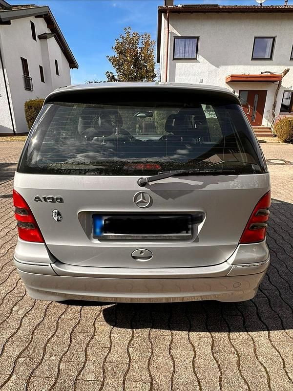 Gebraucht Mercedes A190 2001 Grau Limousine
