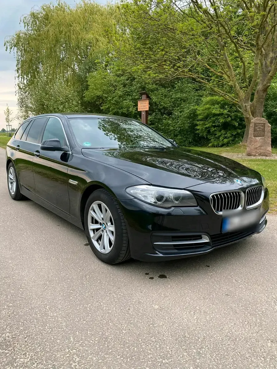 Używany BMW 520 190 KM (139 kW) 2015 Czarny Kombi
