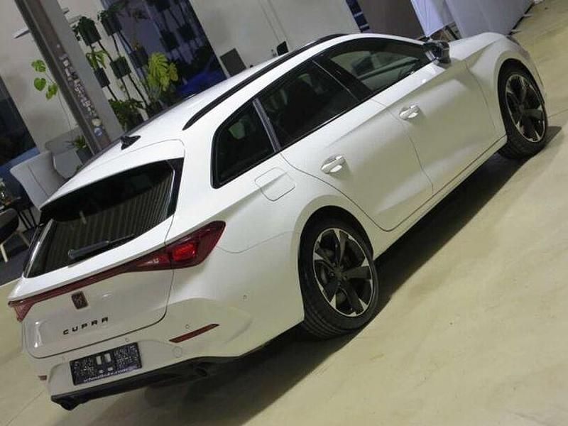Usata Cupra Leon 245 CV (180 kW) 2023 Bianco Station wagon