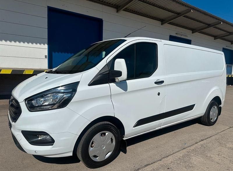 Gebraucht Ford Transit Custom Trend 131 PS (96 kW) 2022 Weiß Van / Kleinbus