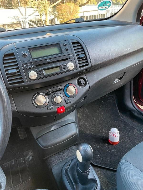 Gebraucht Nissan Micra Acenta 65 PS (47 kW) 2004 Rot Kleinwagen