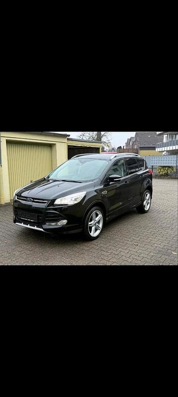 Schwarz Gebraucht 2014 Ford Kuga SUV | 5.800 € (Superpreis) - Bild 1/4