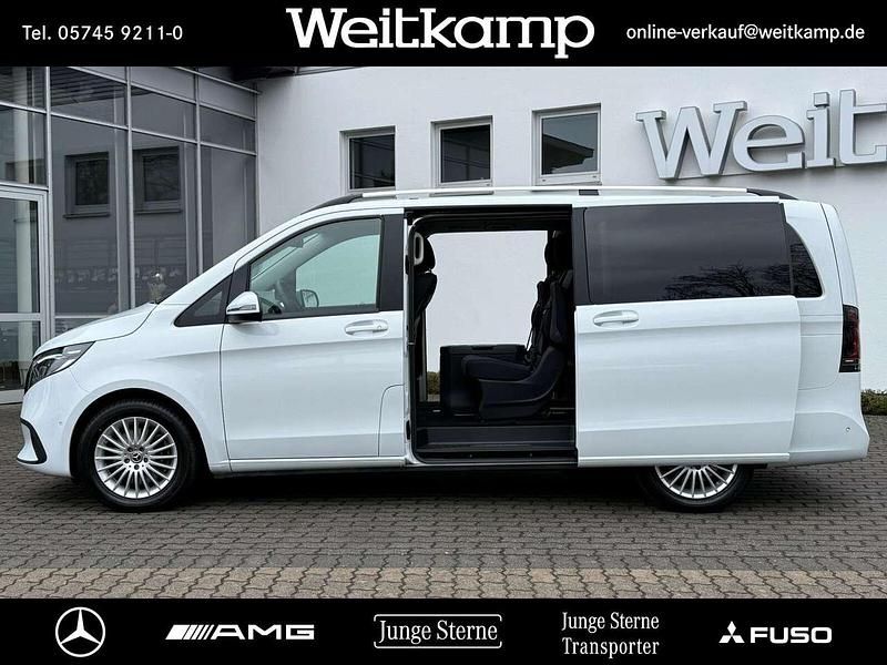 Gebraucht Mercedes V220 Style 163 PS (119 kW) 2025 Bergkristallweiß Van / Kleinbus