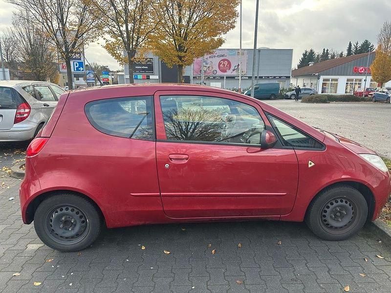 Rot Gebraucht 2009 Mitsubishi Colt Kleinwagen | 3.000 € (Guter Preis) - Bild 1/4