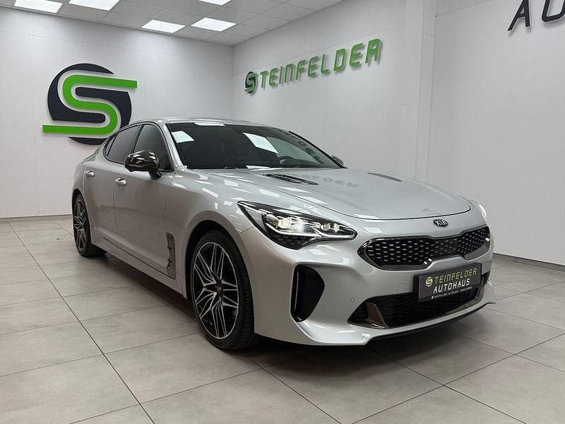 Gebraucht Kia Stinger GT 366 PS (269 kW) 2021 Silber Kleinwagen