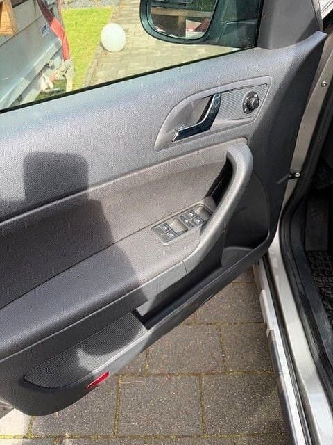 Gebraucht Skoda Yeti Drive 150 PS (110 kW) 2017 Beige SUV