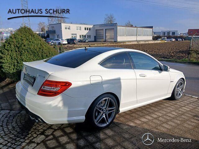 Gebraucht Mercedes C63 AMG AMG 457 PS (336 kW) 2015 Unilack polarweiß Coupé