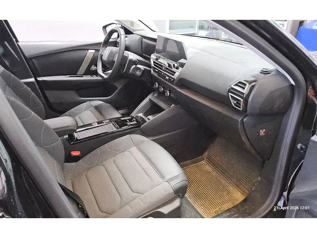 Gebraucht Citroën e-C4 Feel 100 kW (136 PS) 2023 Schwarz perla nera/typ aussenv Limousine