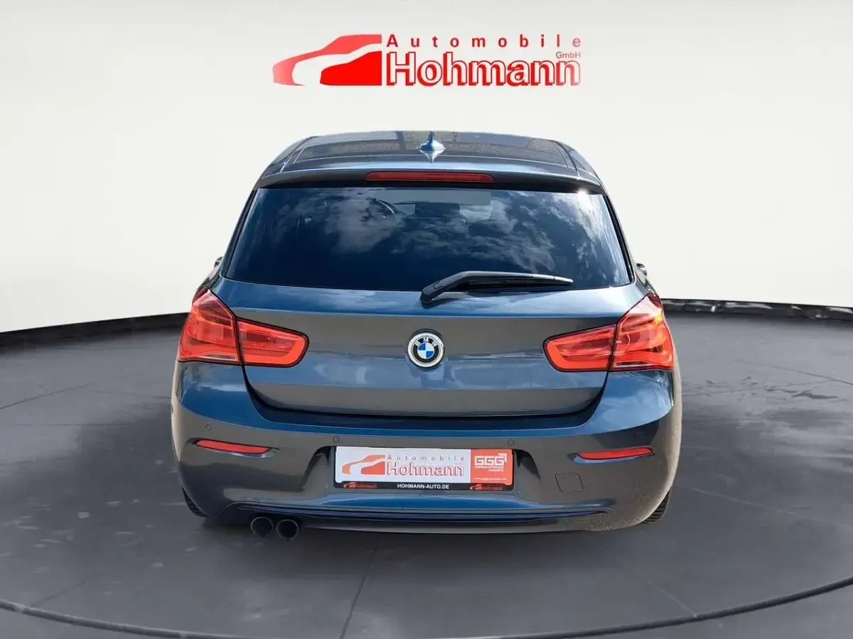 Gebraucht BMW 120 Sport Line 190 PS (139 kW) 2016 Mineralgrau Kleinwagen