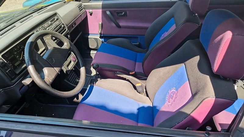 Gebraucht VW Golf II 90 PS (66 kW) 1990 Violet Kleinwagen