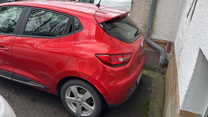 Gebraucht Renault Clio IV Dynamique 120 PS (88 kW) 2015 Rot Kleinwagen