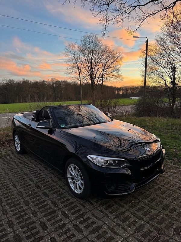 Gebraucht BMW 218 136 PS (100 kW) 2016 Schwarz Cabrio