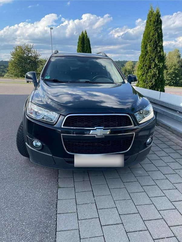 Gebraucht Chevrolet Captiva 163 PS (119 kW) 2011 Schwarz SUV
