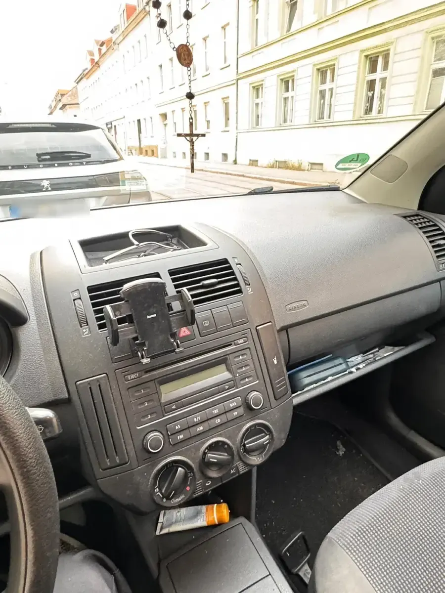 Gebraucht VW Polo 75 PS (55 kW) 2005 Silber Kleinwagen
