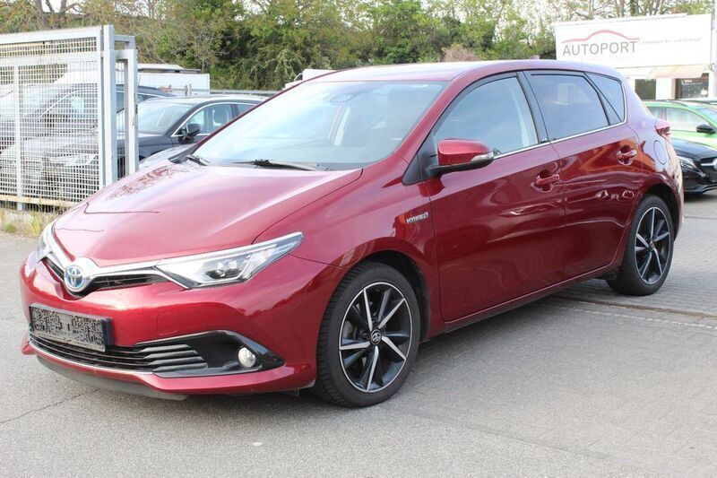 Red mc. Gebraucht 2017 Toyota Auris Hybrid Edition-S Limousine | 14.500 € (Fairer Preis) - Bild 1/4